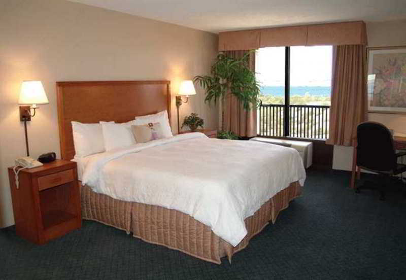 Hampton Inn Lake Havasu City Bagian luar foto