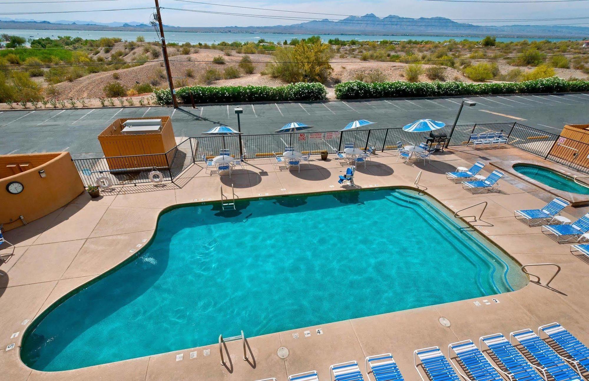 Hampton Inn Lake Havasu City Bagian luar foto